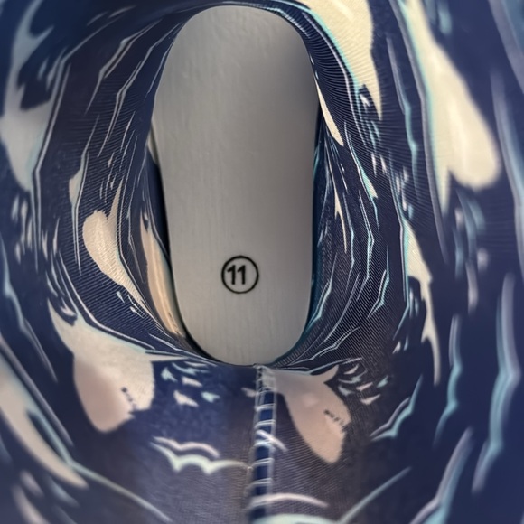 New! Boys Size 11 Shark Rainboots - Picture 5 of 6